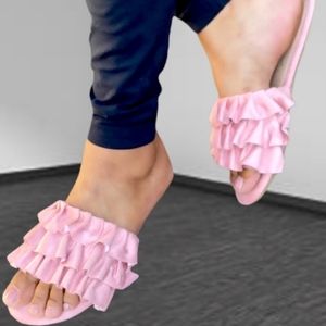 OFFER $28 🐇 Pink Ruffly Vegan Suede Slide Sandals, 6  WAS $50!!